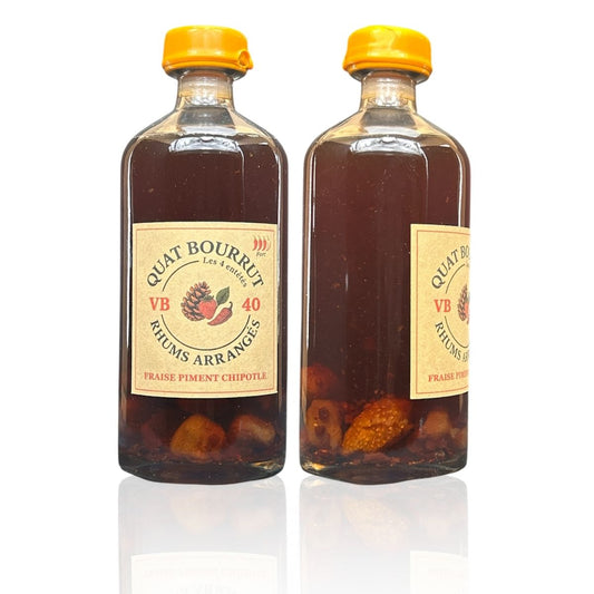 Rhum Arrangé Fraise Piment Chipotle – Quand la Gourmandise Rencontre la Puissance Fumée